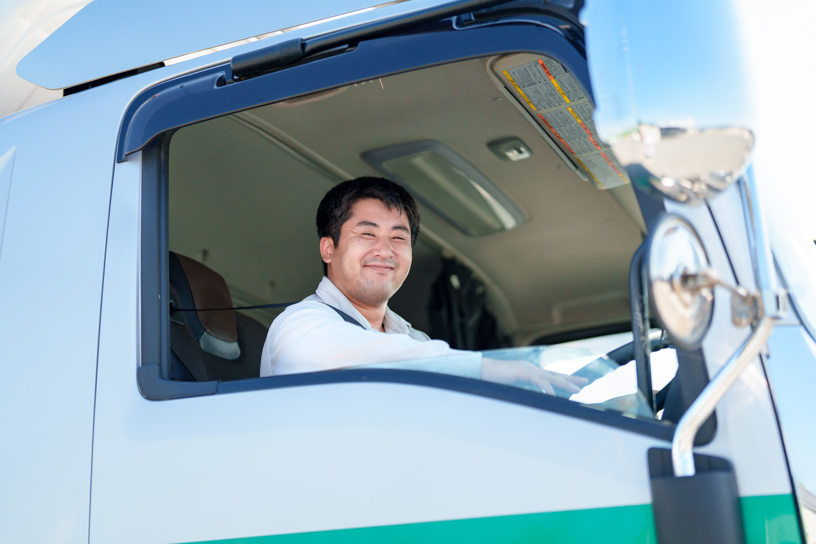 双葉運輸紹介写真